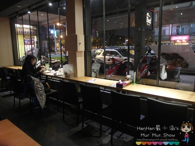 高雄超級厚切30oz巨無霸牛排║iBeef愛牛客炭烤牛排館║高雄苓雅║高雄牛排推薦║高雄 牛排║濕式熟成牛排║捷運信義國小站║30盎司雙人分享套餐║捷運紅線║五福一路 牛