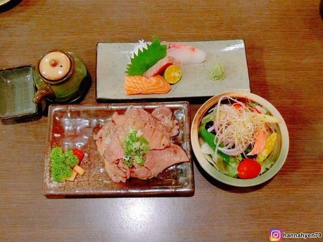 浪漫鰻屋║高雄鼓山║高雄 日式料理║日本料理║捷運凹子底站║捷運紅線║海鮮║壽司║鰻魚 推薦║鰻魚飯║丼飯║生魚片║燒║高雄 美食 推薦