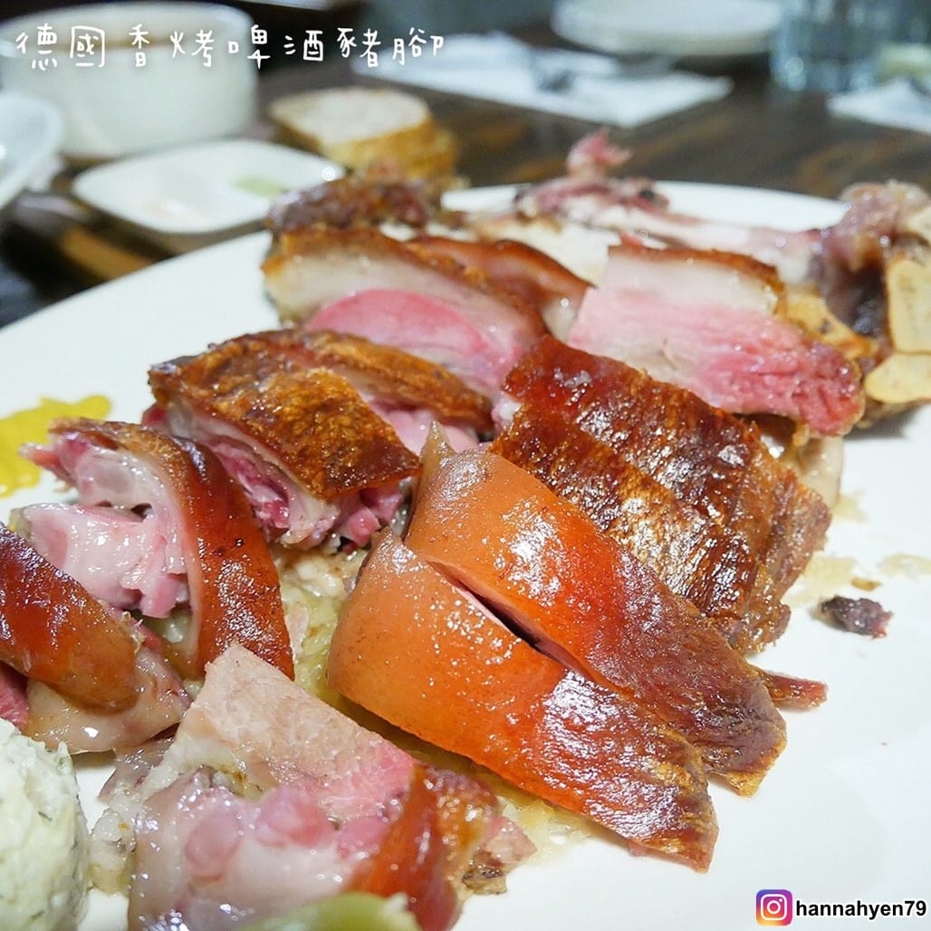 台北文山║德國料理║舒曼六號餐館║Schumann%5Cs Bistro No. 6║歐式餐廳║臺北美食║台北甜點║台北食記║台北 美食 推薦║德國豬腳║網美集散地║網美景點