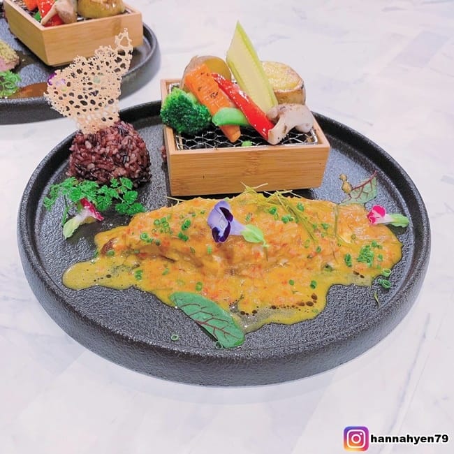 花樹全食物║高雄美食║鼓山區美食║鼓山美食║高美館 美食║高雄市立美術館║青海路║高雄食記║網美集散地║網美景點║高雄 美食 推薦║高雄西餐║米其林║米其林指南║高雄必吃 花樹全食物║高雄美食║鼓山區美食║鼓山美食║高美館 美食║高雄市立美術館║青海路║高雄食記║網美集散地║網美景點║高雄 美食 推薦║高雄西餐║米其林║米其林指南║高雄必吃