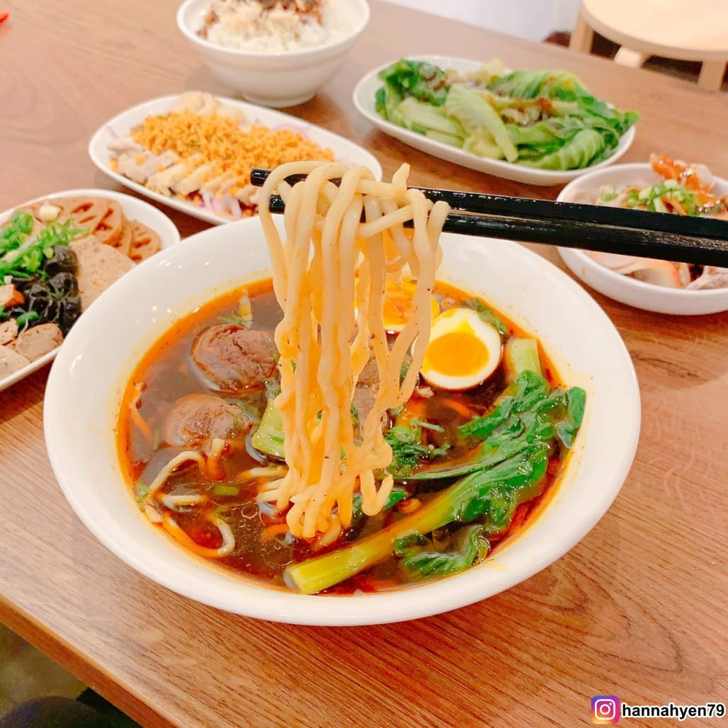 重慶麻辣牛肉麵║南龍麵屋║永春麻辣║永春牛肉麵║台北美食║信義區美食║信義美食║捷運永春站║台灣美食║永春美食║台北食記║網美集散地║網美景點║台北小吃║台北 美食 推薦 重慶麻辣牛肉麵║南龍麵屋║永春麻辣║永春牛肉麵║台北美食║信義區美食║信義美食║捷運永春站║台灣美食║永春美食║台北食記║網美集散地║網美景點║台北小吃║台北 美食 推薦