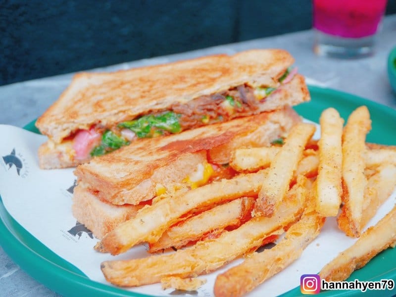 Mallard Grilled Cheese Eatery 野鴨小餐館║市民大道美食║台北東區美食║熱壓三明治推薦║忠孝復興美食║最好吃的三明治║松山區美食║松山美食║台