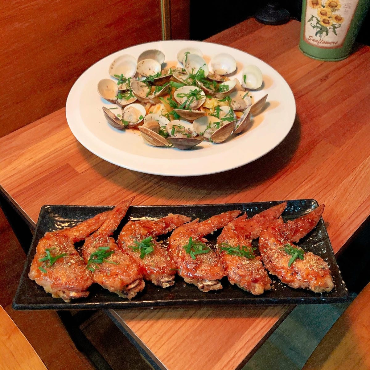 高雄宵夜推薦║驀然餐酒館║高雄美食║高雄酒吧║高雄餐酒館║鼓山區美食║瑞豐美食║鼓山美食║高雄夜市║瑞豐夜市║捷運巨蛋站║台灣美食║高雄食記║網美集散地║網美景點║高雄