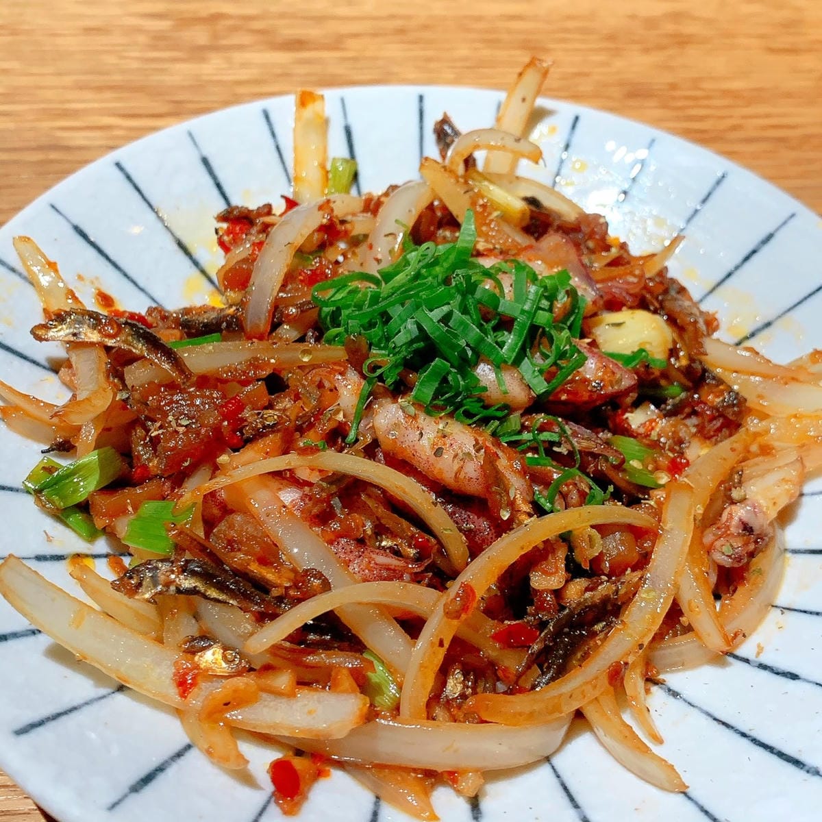 高雄宵夜推薦║驀然餐酒館║高雄美食║高雄酒吧║高雄餐酒館║鼓山區美食║瑞豐美食║鼓山美食║高雄夜市║瑞豐夜市║捷運巨蛋站║台灣美食║高雄食記║網美集散地║網美景點║高雄
