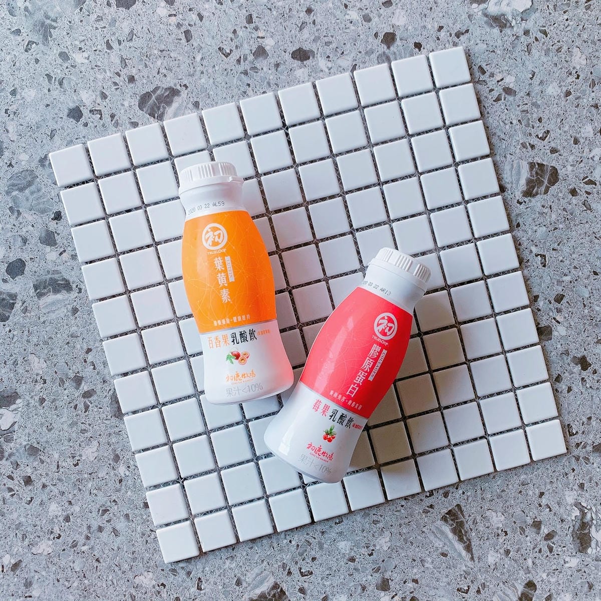 初鹿牧場║新品開箱║機能性乳酸飲品║7-eleven║佰研生技║超商飲料║超商美食║百香果乳酸飲║莓果乳酸飲║超商美食║新品開箱║高雄美食║高雄景點║高雄旅遊║超商甜點