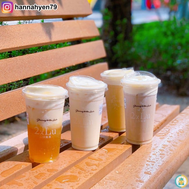 台北信義區║2xLu二口旅茶║綠山農場鮮奶油║捷運永春站║台北飲料║信義區美食║台北美食║手搖飲料║手搖飲 推薦║網美店║連鎖飲料店║網美打卡║文青必買║手搖杯 台北信義區║2xLu二口旅茶║綠山農場鮮奶油║捷運永春站║台北飲料║信義區美食║台北美食║手搖飲料║手搖飲 推薦║網美店║連鎖飲料店║網美打卡║文青必買║手搖杯