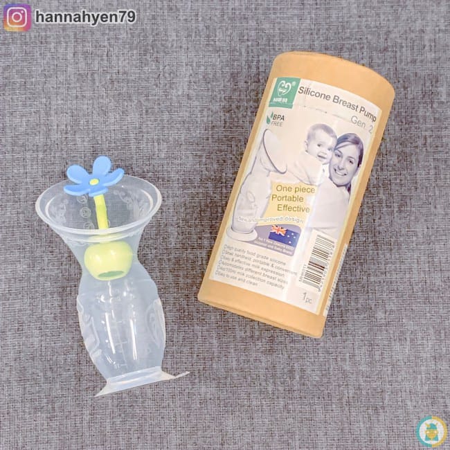 懷孕育兒║母乳媽媽必備的擠乳神器║紐西蘭Haakaa小花集乳瓶║大樹藥局║育兒生活║卡多摩║母嬰用品║麗嬰房║擠奶人生║哺乳媽媽║親餵║貝親矽膠吸乳器║我不要變成黃臉婆 懷孕育兒║母乳媽媽必備的擠乳神器║紐西蘭Haakaa小花集乳瓶║大樹藥局║育兒生活║卡多摩║母嬰用品║麗嬰房║擠奶人生║哺乳媽媽║親餵║貝親矽膠吸乳器║我不要變成黃臉婆