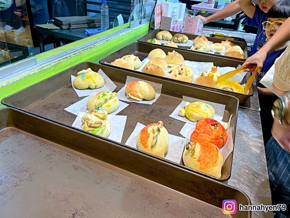 宜蘭三星║初咪體驗農場║宜蘭農場║DIY蔥麵包║蔥油餅║宜蘭旅遊║宜蘭景點║宜蘭民宿║我不要變成黃臉婆 宜蘭三星║初咪體驗農場║宜蘭農場║DIY蔥麵包║蔥油餅║宜蘭旅遊║宜蘭景點║宜蘭民宿║我不要變成黃臉婆