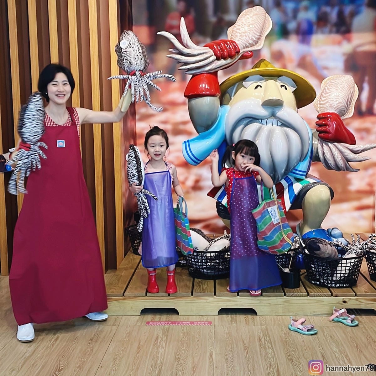 高雄親子景點|宏裕行花枝丸館|DIY花枝丸+限定套色印章+海鮮餐廳|高雄美食║高雄觀光工廠║高雄餐廳║高雄旅遊║高雄旅行 高雄親子景點|宏裕行花枝丸館|DIY花枝丸+限定套色印章+海鮮餐廳|高雄美食║高雄觀光工廠║高雄餐廳║高雄旅遊║高雄旅行