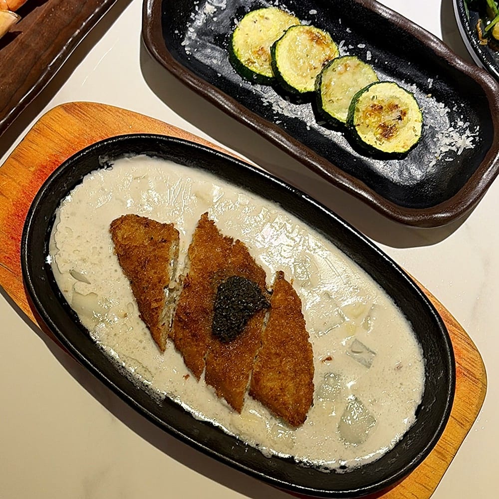 高雄餐廳推薦║這間串燒║吃到飽║KTV包廂唱歌║苓雅美食║高雄美食║鼓山美食║高雄景點║高雄旅遊║高雄餐廳║高雄吃到飽║苓雅區美食║苓雅區餐廳║高雄流行音樂中心附近美食 高雄餐廳推薦║這間串燒║吃到飽║KTV包廂唱歌║苓雅美食║高雄美食║鼓山美食║高雄景點║高雄旅遊║高雄餐廳║高雄吃到飽║苓雅區美食║苓雅區餐廳║高雄流行音樂中心附近美食