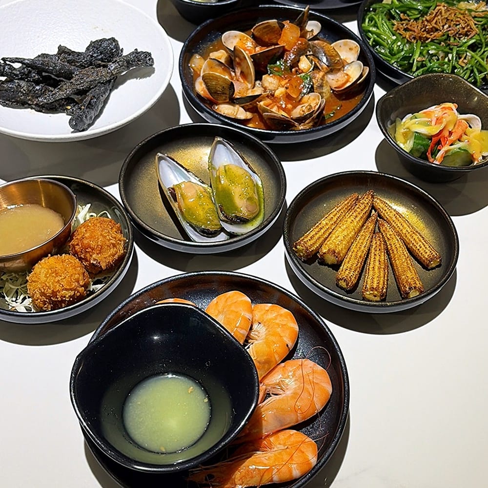 高雄餐廳推薦║這間串燒║吃到飽║KTV包廂唱歌║苓雅美食║高雄美食║鼓山美食║高雄景點║高雄旅遊║高雄餐廳║高雄吃到飽║苓雅區美食║苓雅區餐廳║高雄流行音樂中心附近美食 高雄餐廳推薦║這間串燒║吃到飽║KTV包廂唱歌║苓雅美食║高雄美食║鼓山美食║高雄景點║高雄旅遊║高雄餐廳║高雄吃到飽║苓雅區美食║苓雅區餐廳║高雄流行音樂中心附近美食